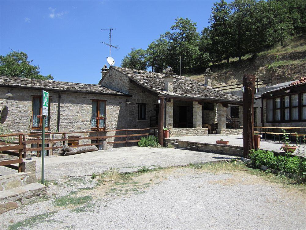 Agriturismo Grotta Dell'Eremita Albano di Lucania Exterior foto