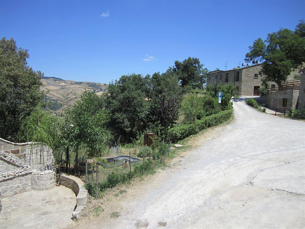 Agriturismo Grotta Dell'Eremita Albano di Lucania Exterior foto